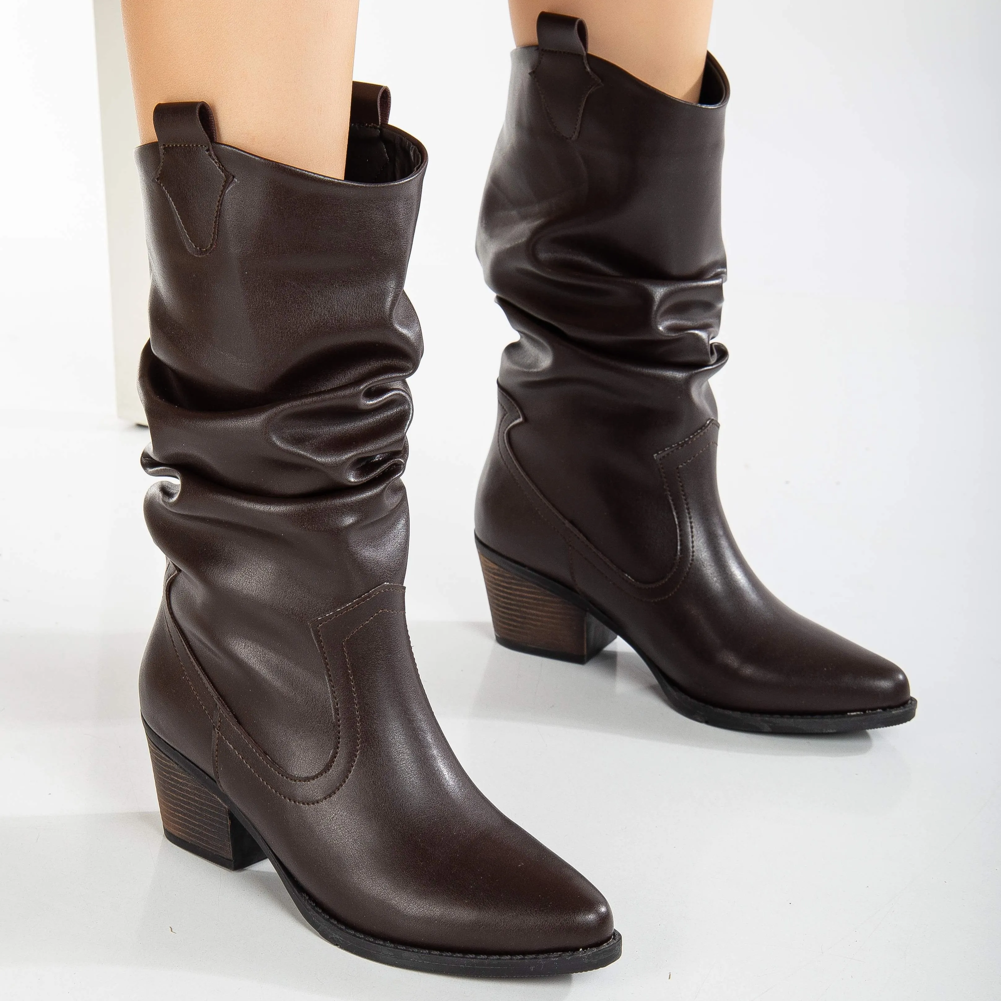Bonnie - Brown Slouch Western Boots