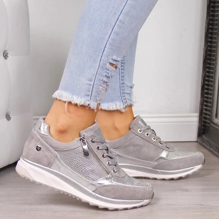 Ella - Ergonomic Sneakers with zip closure
