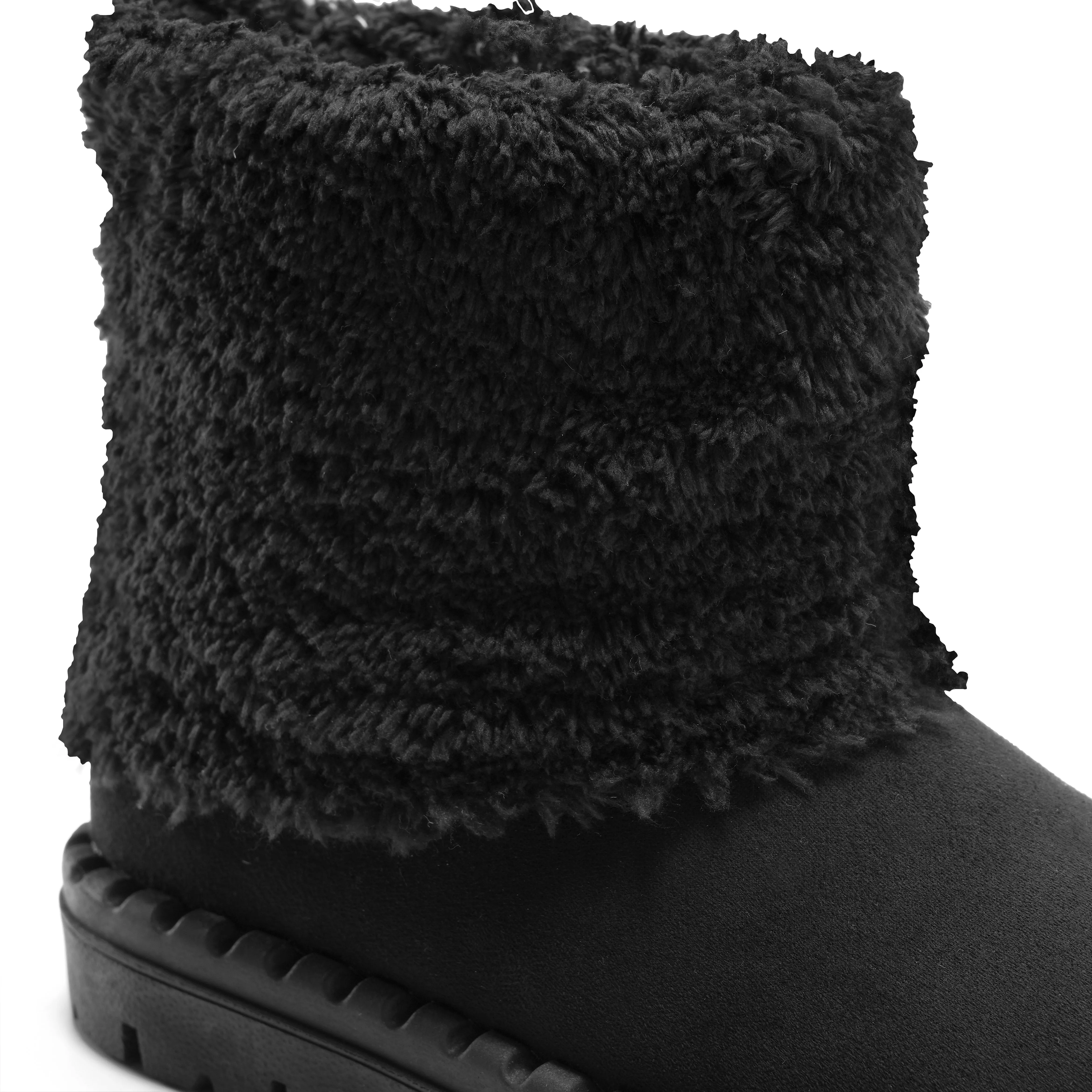 Fold-Over Sherpa-Lined Winter Boots - Black