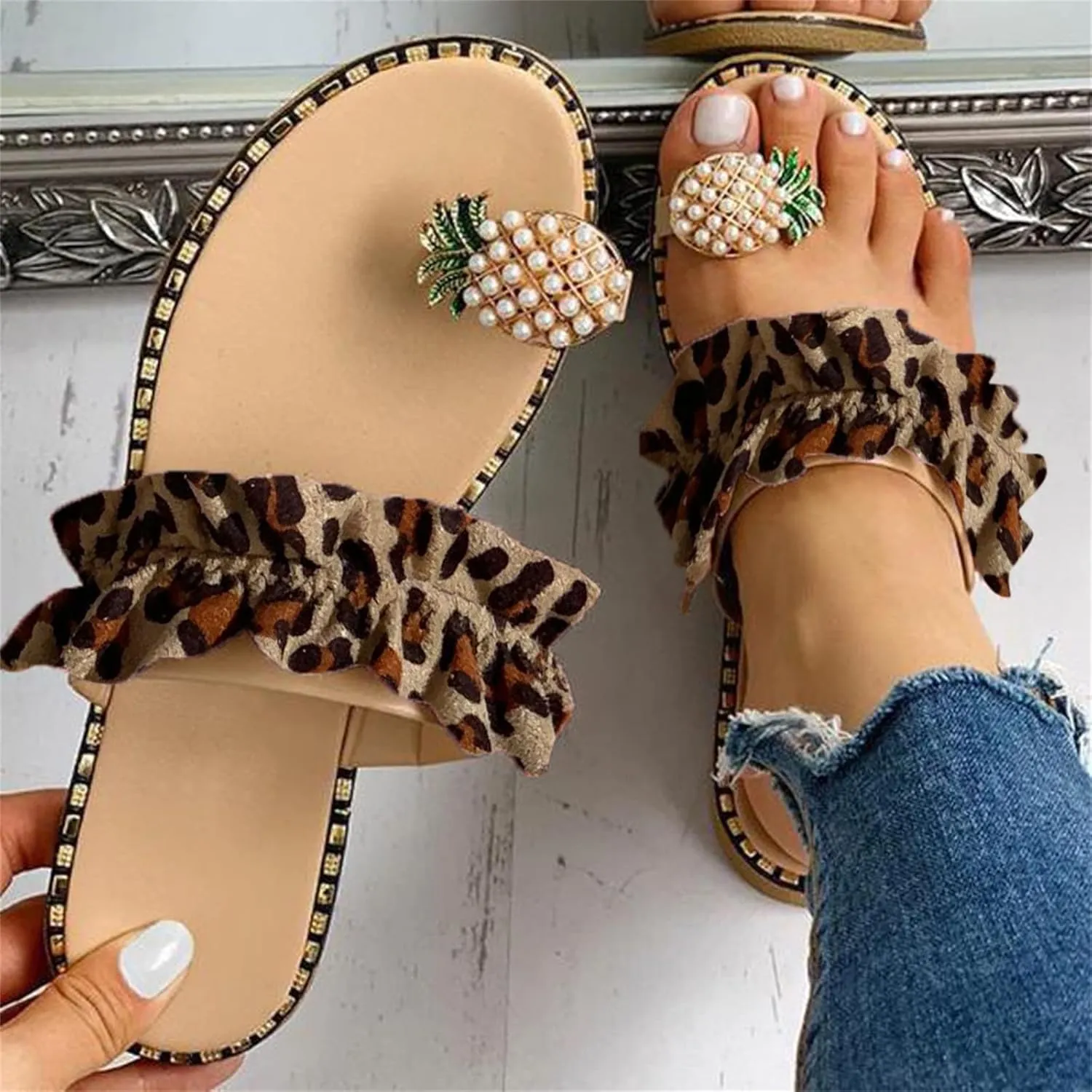 Ladmiple Cute Sandals for Women Arch Support Anti-Slip Slippers Breathable Platform Sandal Beach Roman Flip Flop Shoes