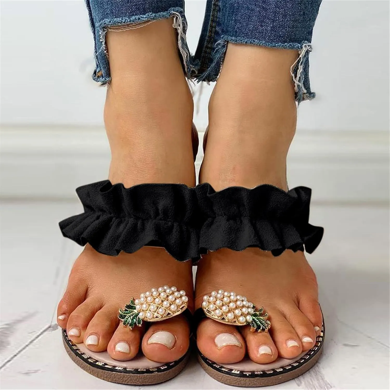 Ladmiple Cute Sandals for Women Pineapple Slippers with Arch Support Anti-Slip Breathable Sandal Beach Flip Flop Shoes