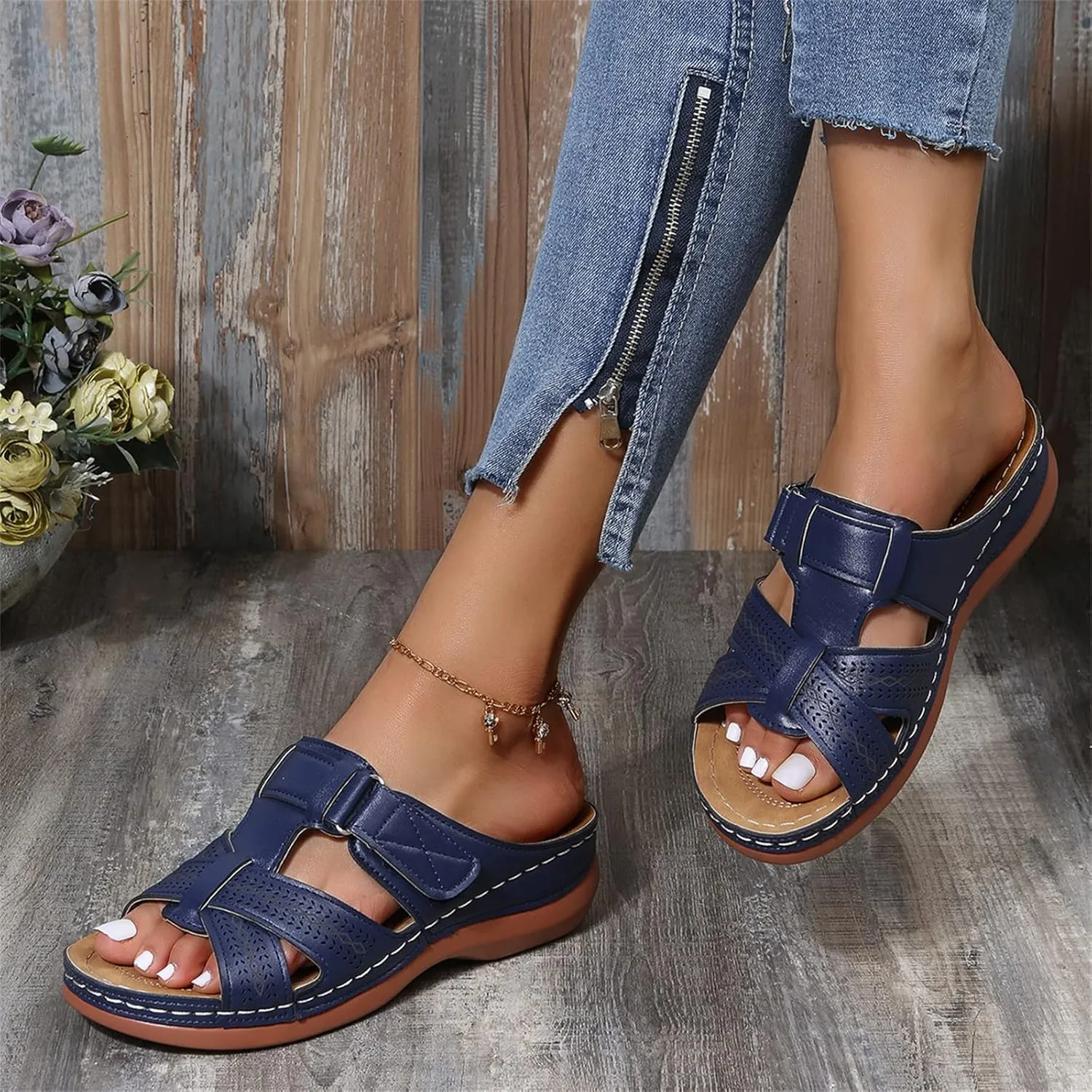 Ladmiple Womens Sandals With Arch Support Plantar Fasciitis Orthotic Flips Flops Flat feet Comfortable Orthopedic Slides