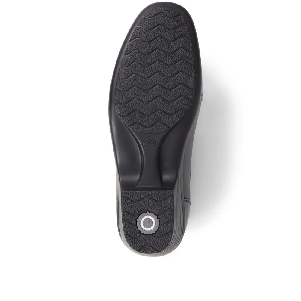 Leather Slip On Shoes - KEMP1800 / 145 950