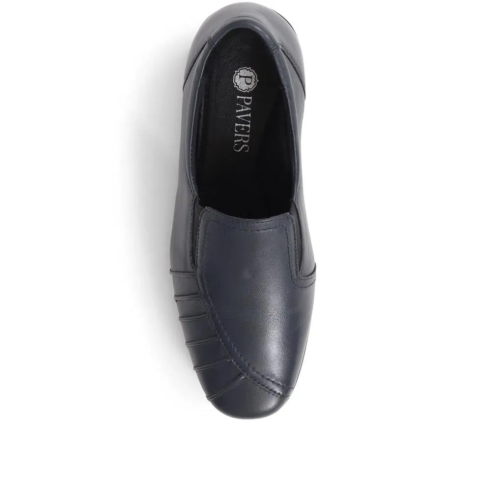 Leather Slip On Shoes - KEMP1800 / 145 950