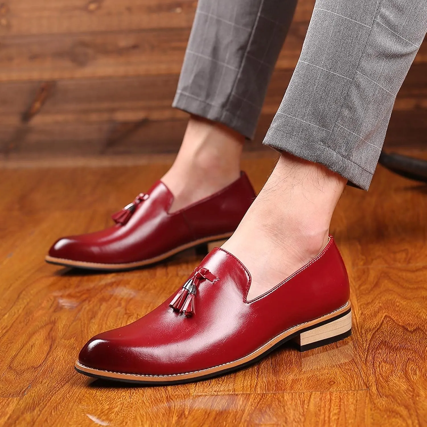 Leather Slip on Work Shoes for Men Fashion Style Men's Breathable Tassel Mens Slip on Casual Shoes Leather
