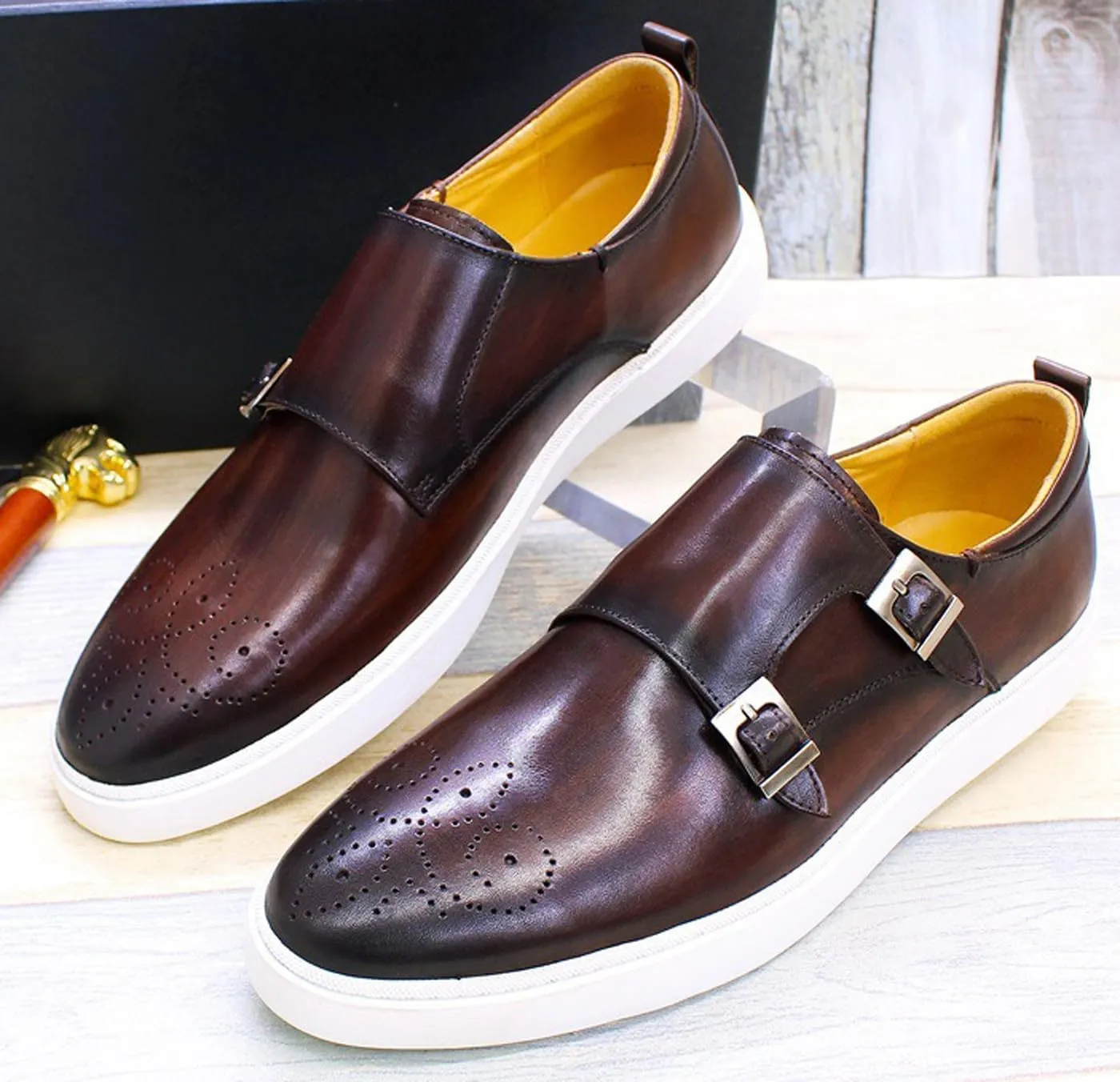 Mens Causal Shoes Double Buckle Monk Strap Loafers Genunie Leather Modern Prom Flat Shoes Wedding Business Fashion Comfortable Tuxedo Shoes for Men