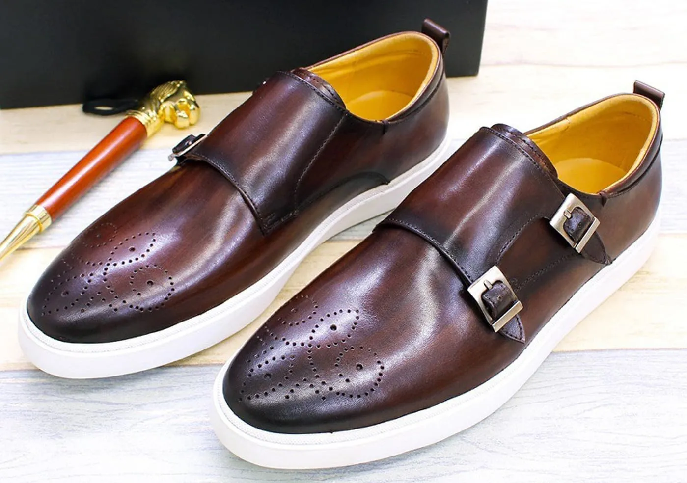 Mens Causal Shoes Double Buckle Monk Strap Loafers Genunie Leather Modern Prom Flat Shoes Wedding Business Fashion Comfortable Tuxedo Shoes for Men