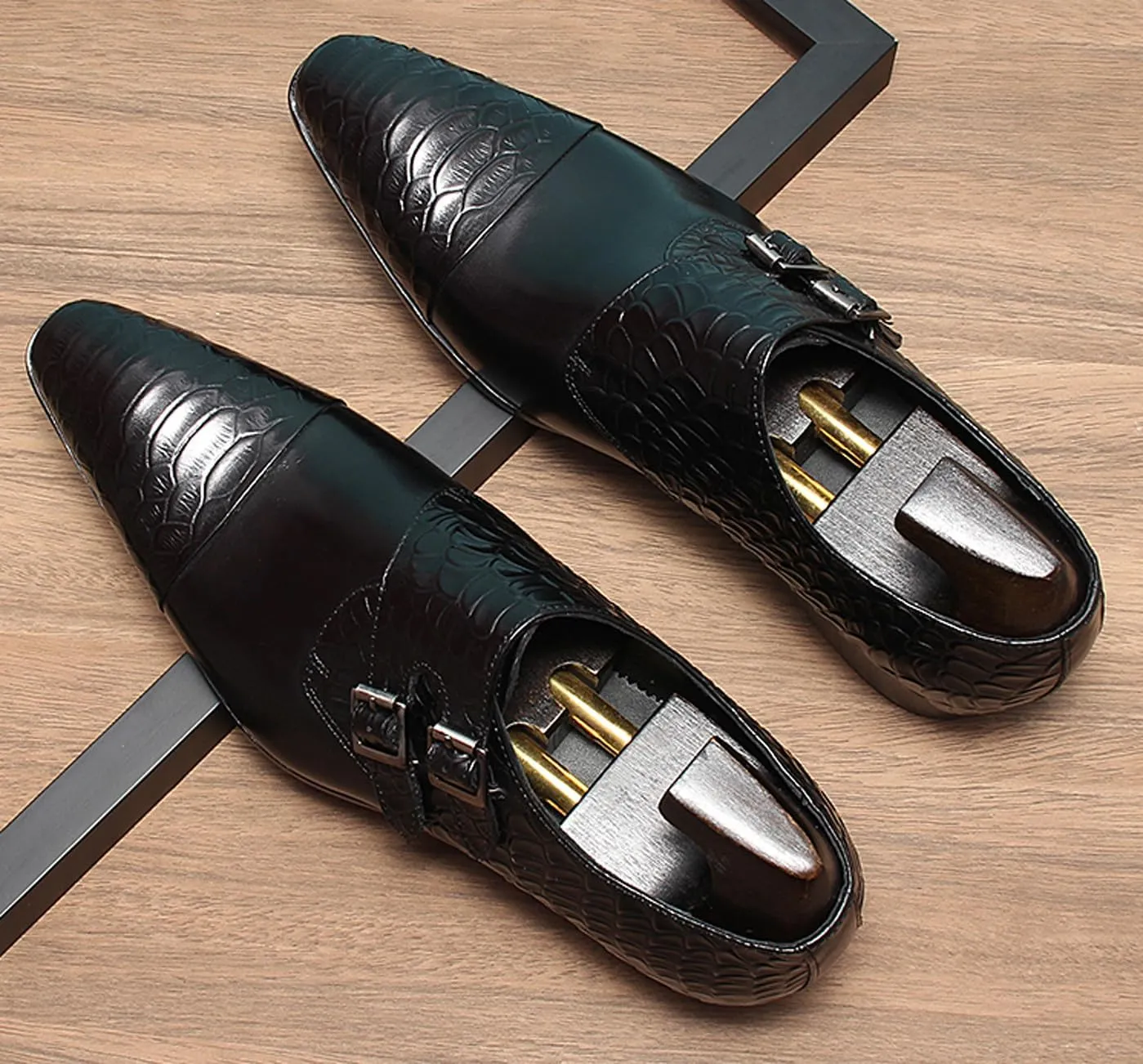 Santimon Men??s Leather Dress Shoes ?C Monk Strap Loafres with Double Buckle, Cushioned Insole & Slip-Resistant Sole for Business Casual, Wedding & Formal Wear
