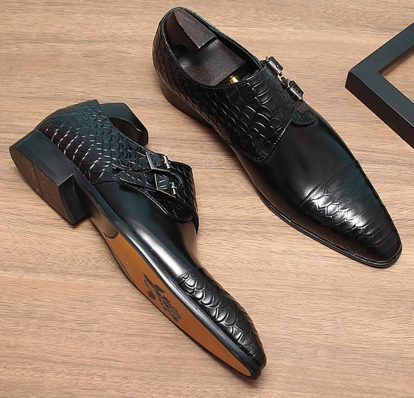 Santimon Men??s Leather Dress Shoes ?C Monk Strap Loafres with Double Buckle, Cushioned Insole & Slip-Resistant Sole for Business Casual, Wedding & Formal Wear