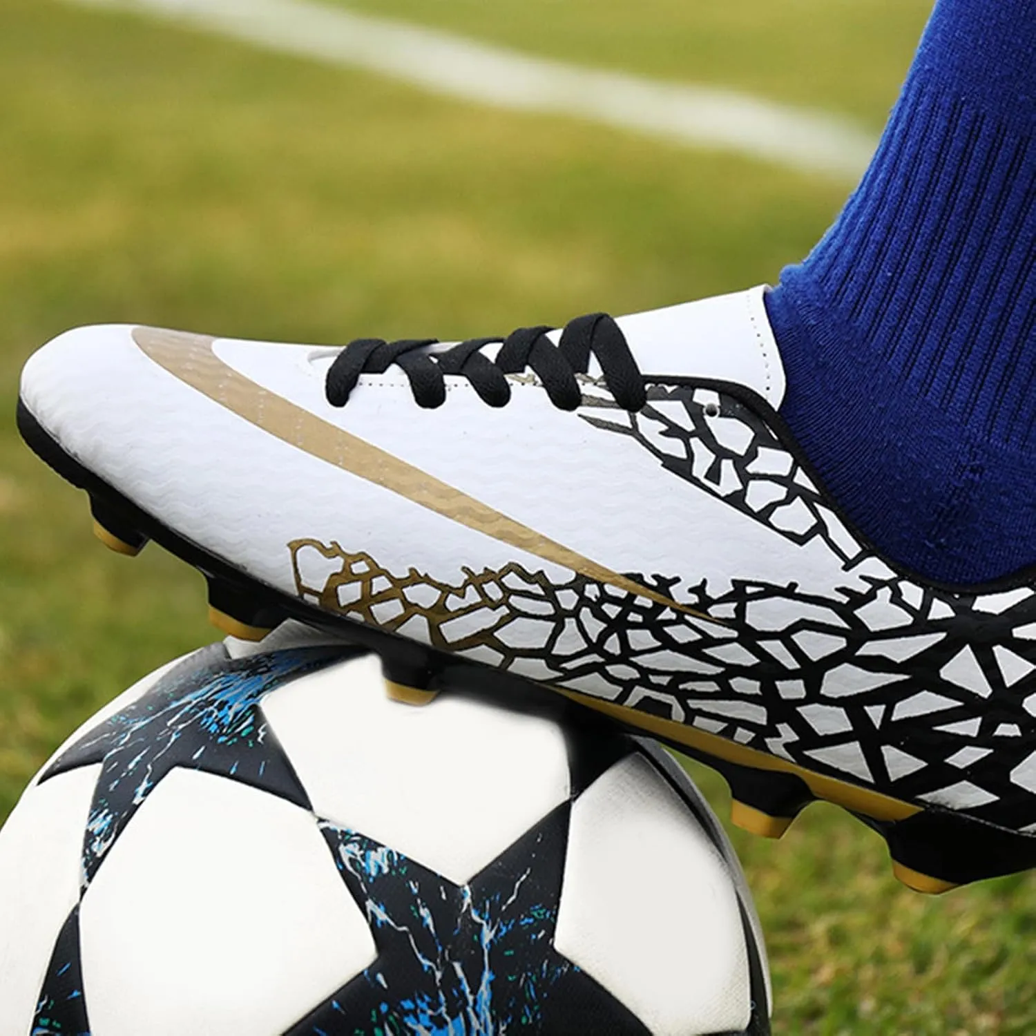 Soccer Shoe, Shoes Soccer Training Sneaker Low Turf Breathable Comfortable Good Grip Men's Football Cleats for Artificial Grass Outdoor Sports