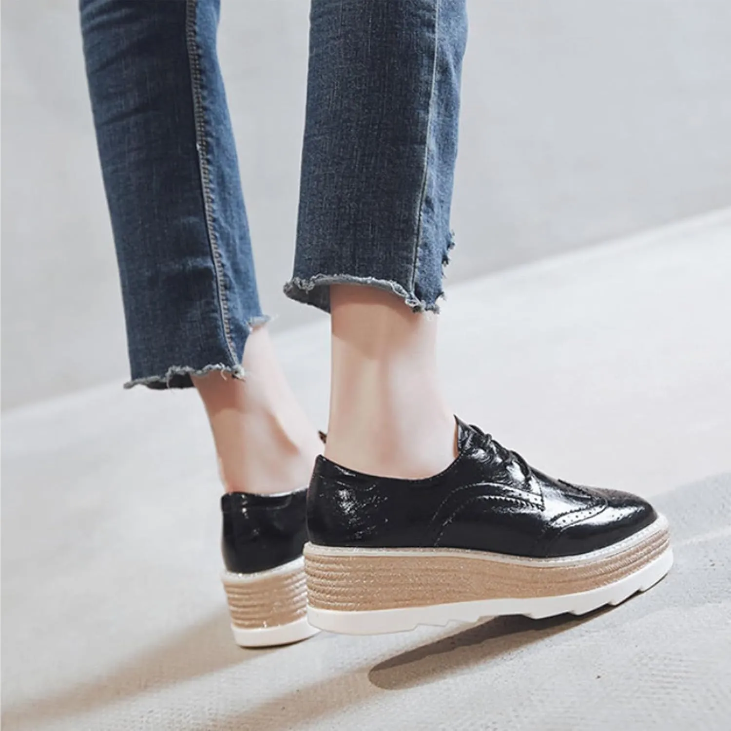 TOSOFT Comfort Oxford Shoes for Women Girls Lace Up Platform Wedge Everyday Work Office Business Formal Dress Shoes Brogues