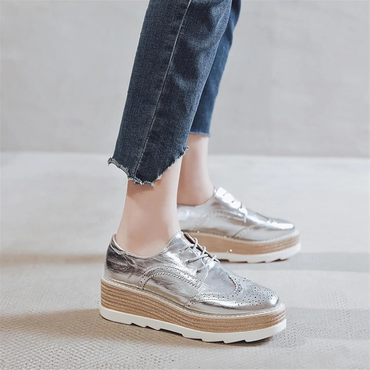 TOSOFT Comfort Oxford Shoes for Women Girls Lace Up Platform Wedge Everyday Work Office Business Formal Dress Shoes Brogues
