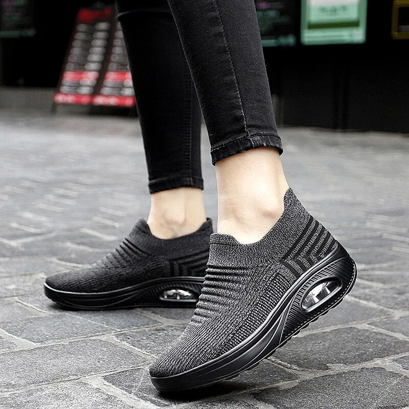 Vanccy Fashion Casual Breathable Mesh Vulcanized Shoes