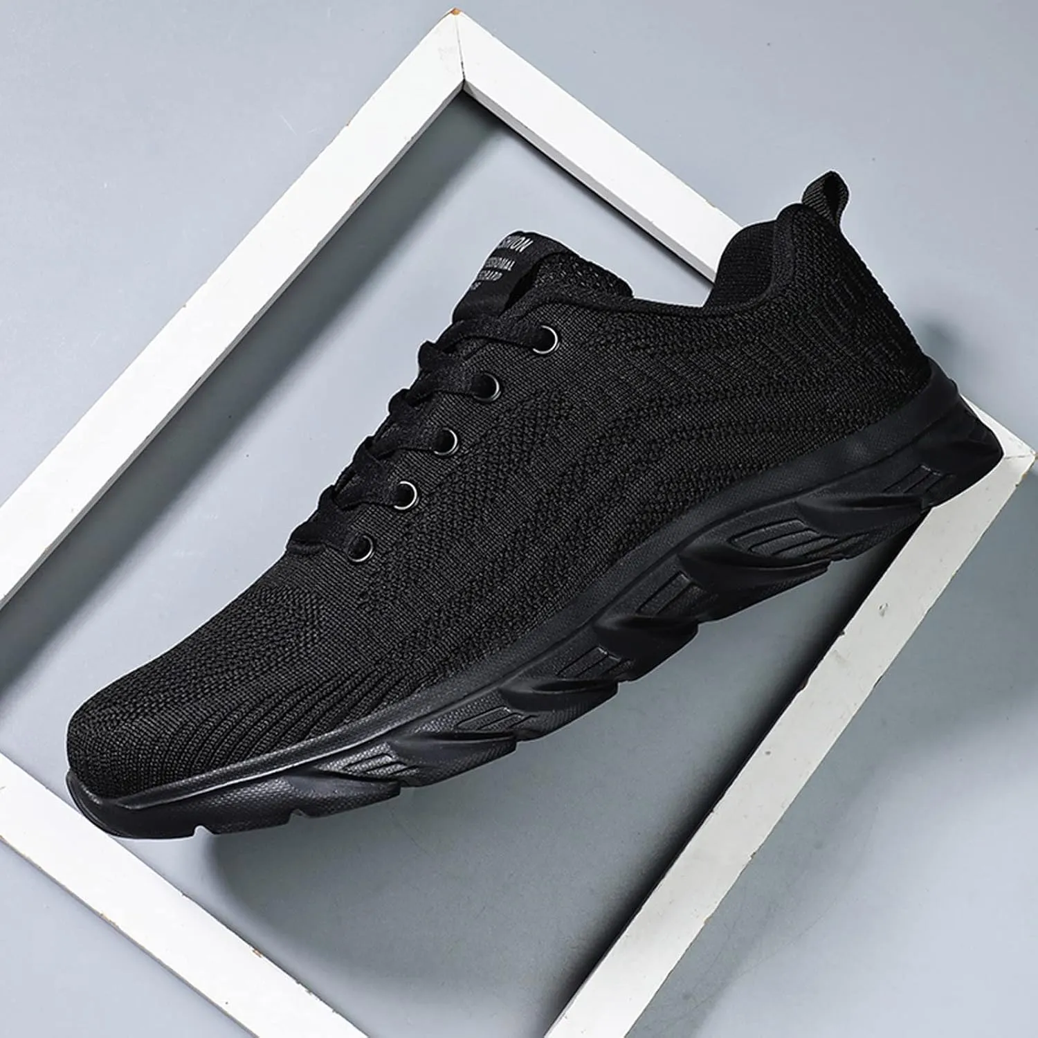 Women's Sneakers Athletic Sport Running Shoes Lace Up Mens Casual Shoes Breathable Men Casual Shoes Fashion Sneakers 2025 Slip On Tennis Shoe Trainers Shoe